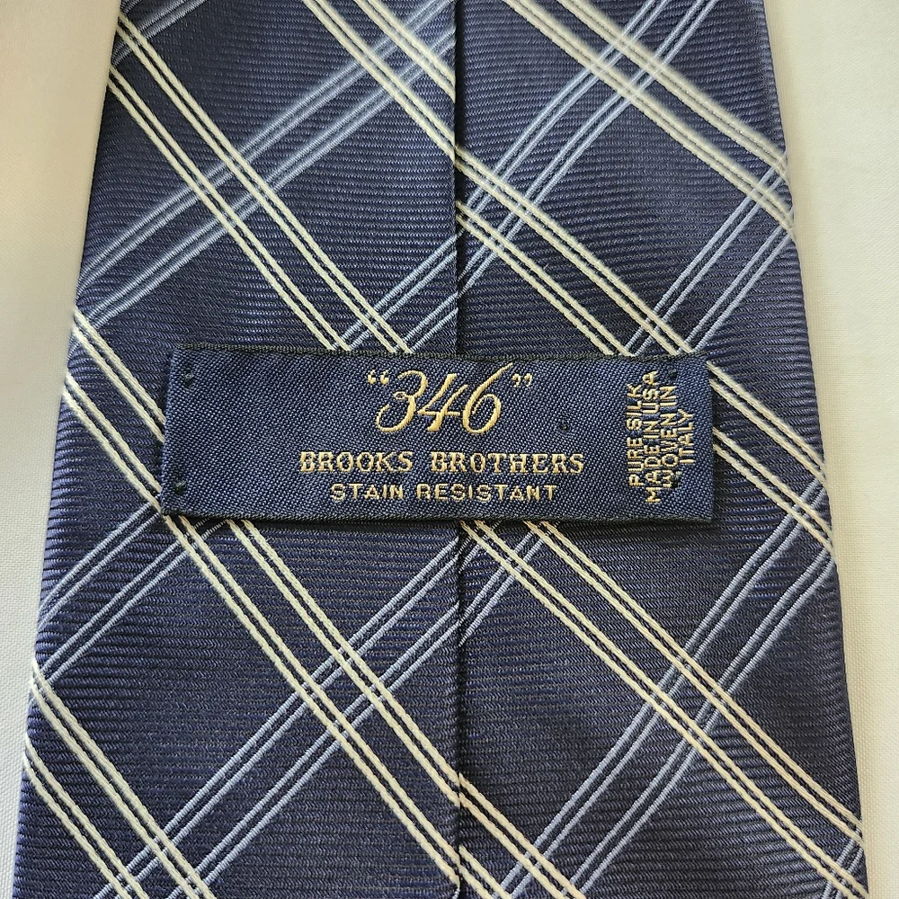 Brooks Brothers Lot Of 2 Men's Silk Ties Neckties